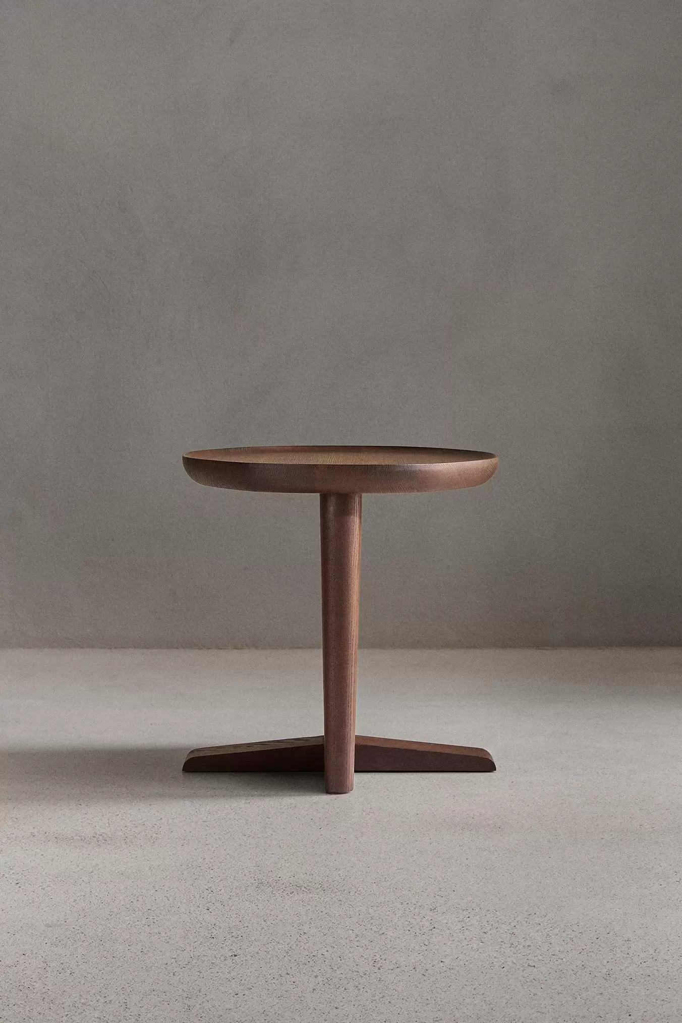 SIDETABLE 03