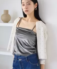 カップ付きベロアキャミソール