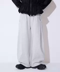 スウェットコクーンタックパンツ