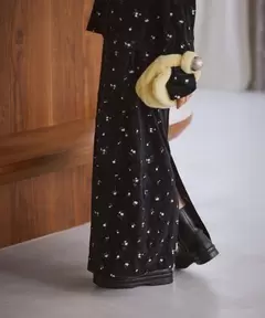 高山直子さんコラボ/ベロア刺繍Iラインスカート/EiiS/577809
