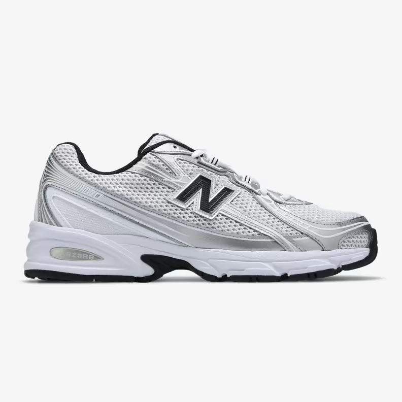 U740NW2 (WHITE SILVER METALLIC)