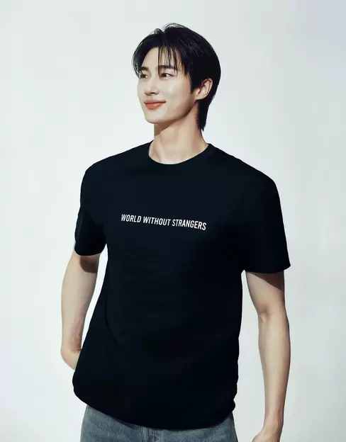 [변우석] 공용 그래픽 반팔 티셔츠 (WWS)