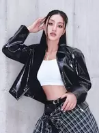 [지효 PICK] Faux Leather Short Jacket - Wine