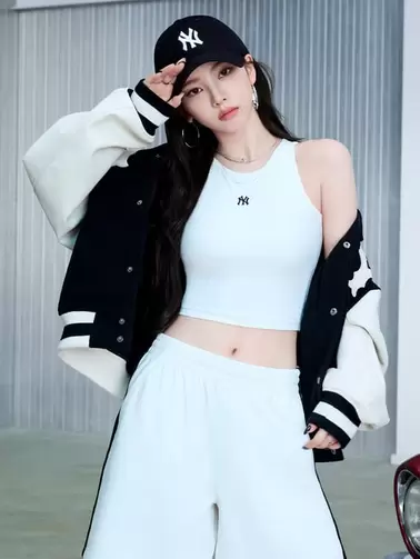 [카리나 착장]쿠퍼스 울 바시티자켓 뉴욕양키스