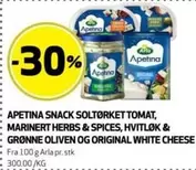 White - APETINA SNACK SOLTØRKET TOMAT, MARINERT HERBS & SPICES, HVITLØK & GRØNNE OLIVEN OG ORIGINAL WHITE CHEESE