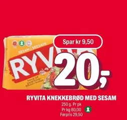 KNEKKEBRØD MED SESAM