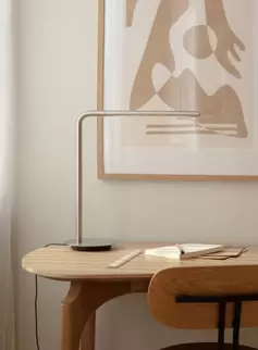Omni bordlampe - børstet stål