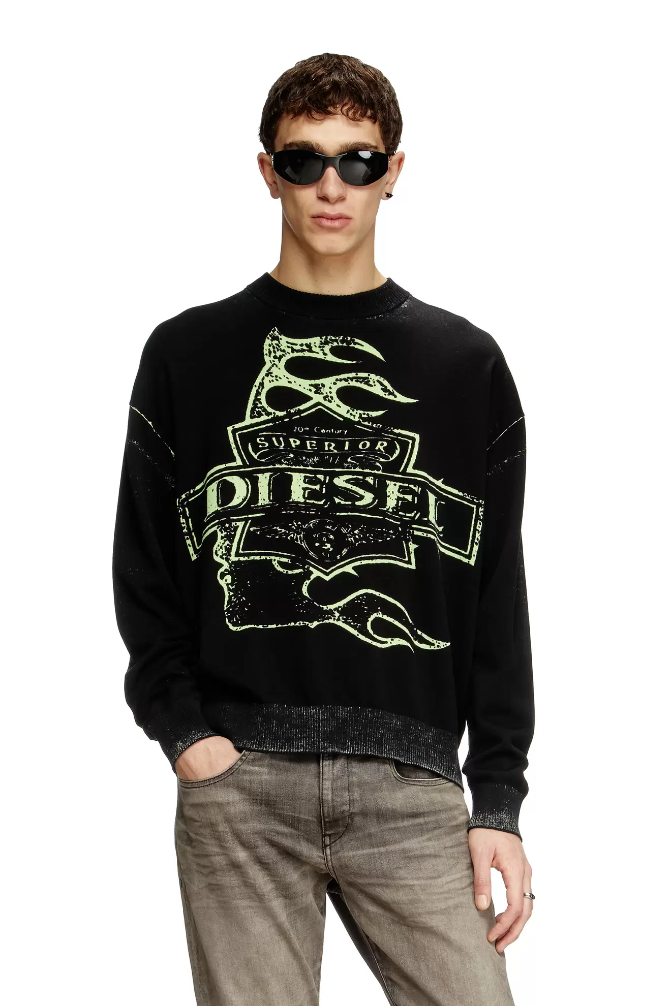 Reverse-print logo jumper