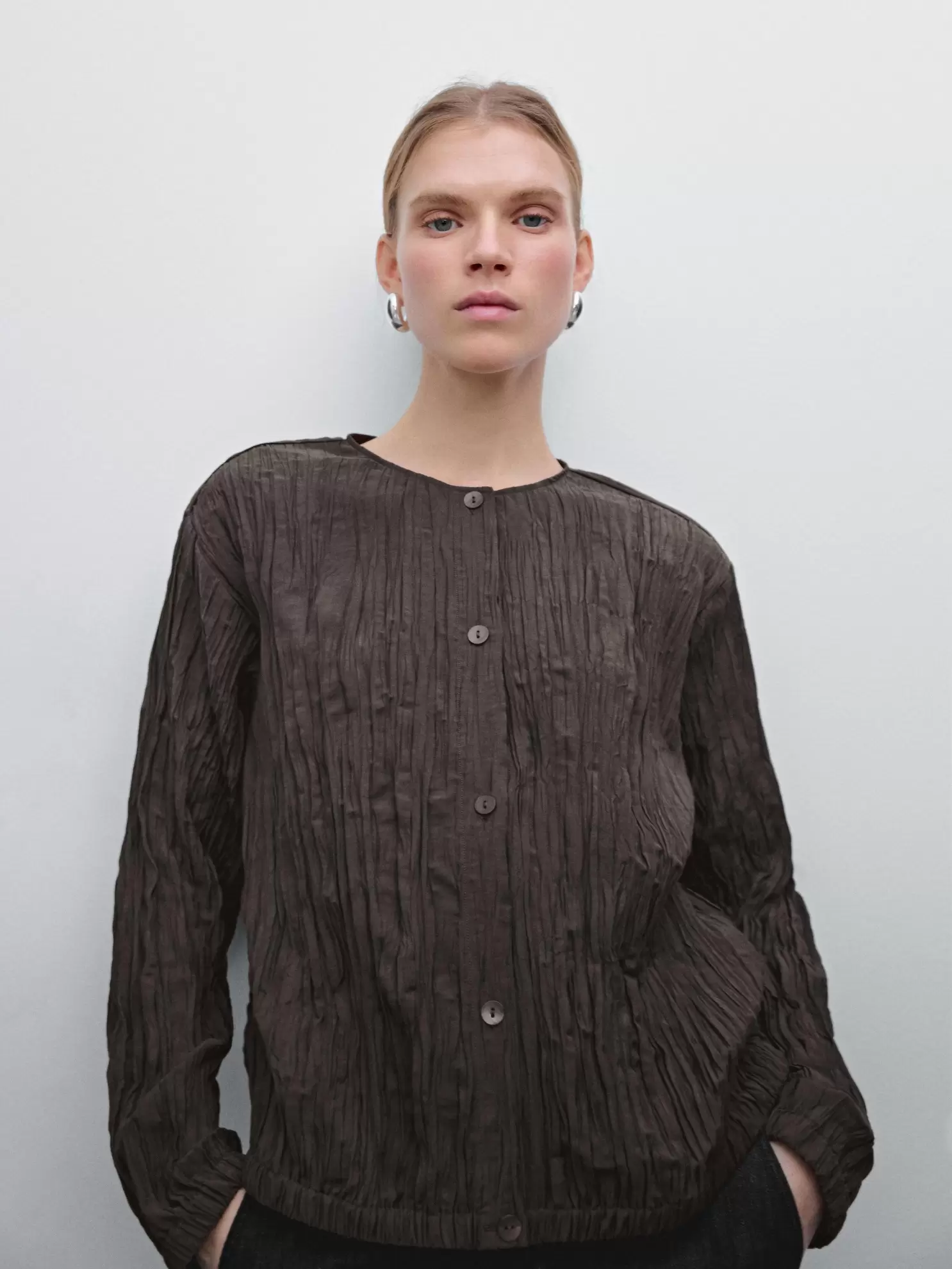 Løstsittende, plissert skjorte i bomber-stil