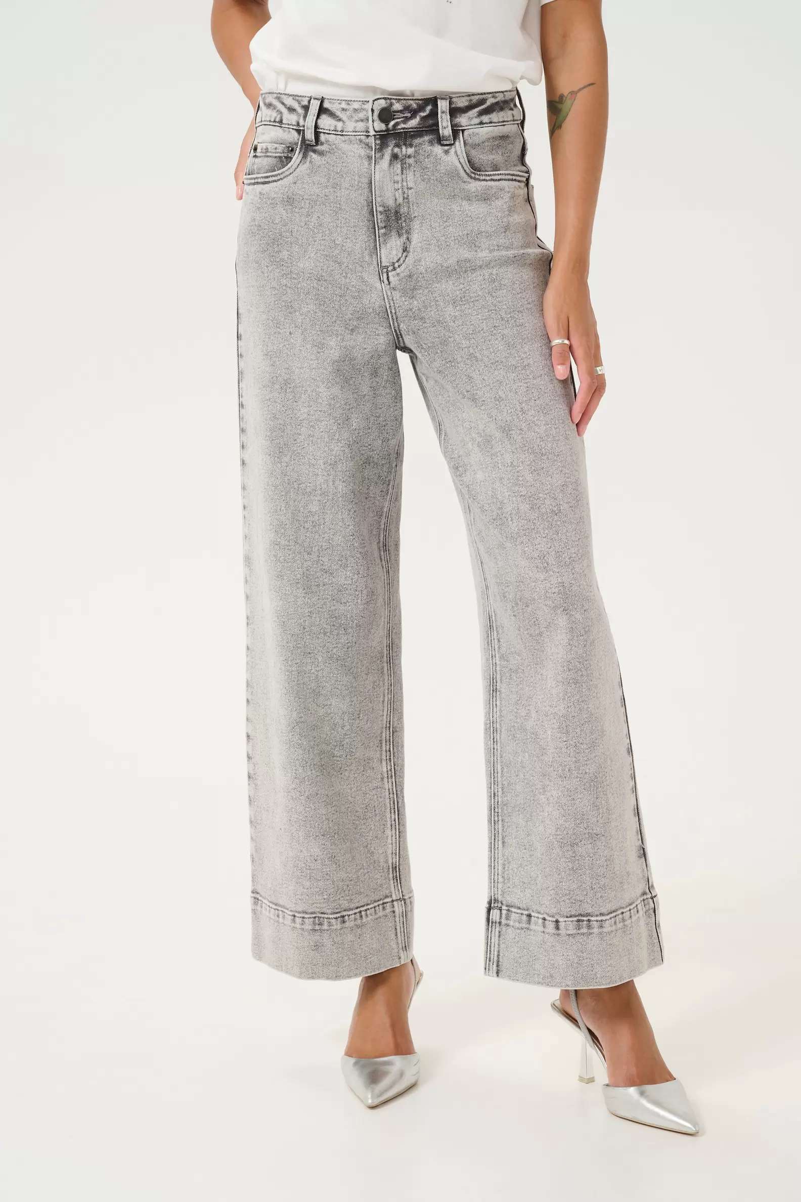KAamelia Jeans