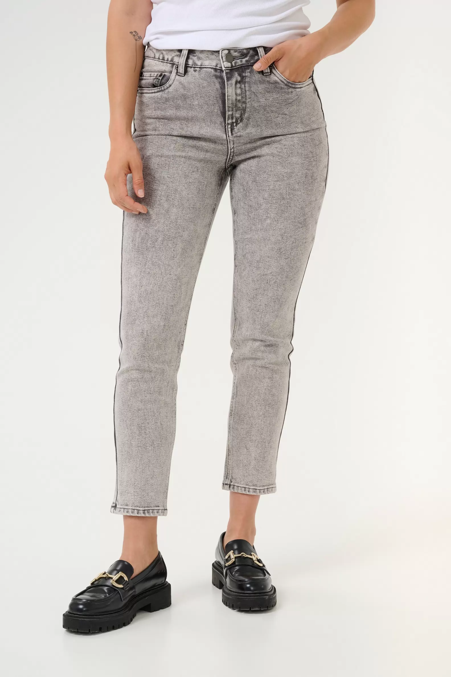 KAamelia Jeans