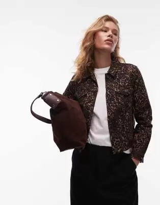 Levi's original denim trucker jacket in leopard