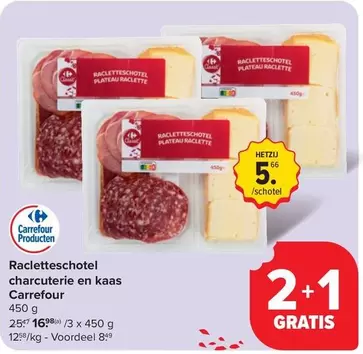 Racletteschotel charcuterie en kaas