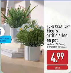 Fleurs artificielles en pot