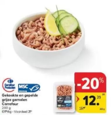 Gekookte en gepelde grijze garnalen