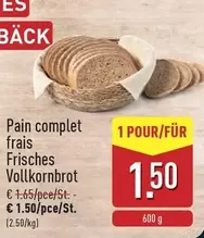 Pain complet frais / Frisches Vollkornbrot