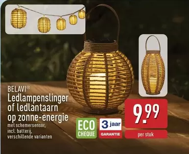 Ledlampenslinger of ledlantaarn op zonne-energie