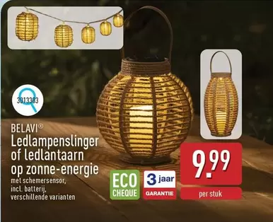 Ledlampenslinger of ledlantaarn op zonne-energie