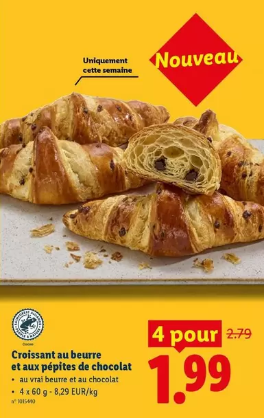 People - Croissant au beurre et aux pépites de chocolat