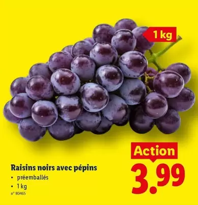 Raisins noirs avec pépins