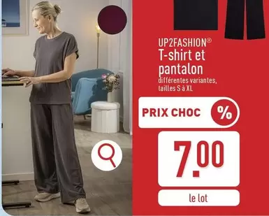 T-shirt et pantalon