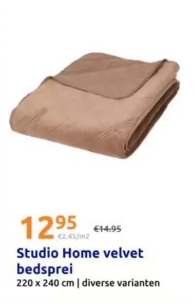 Studio Home velvet bedsprei
