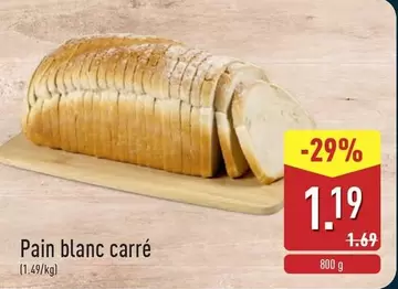 Pain blanc carré