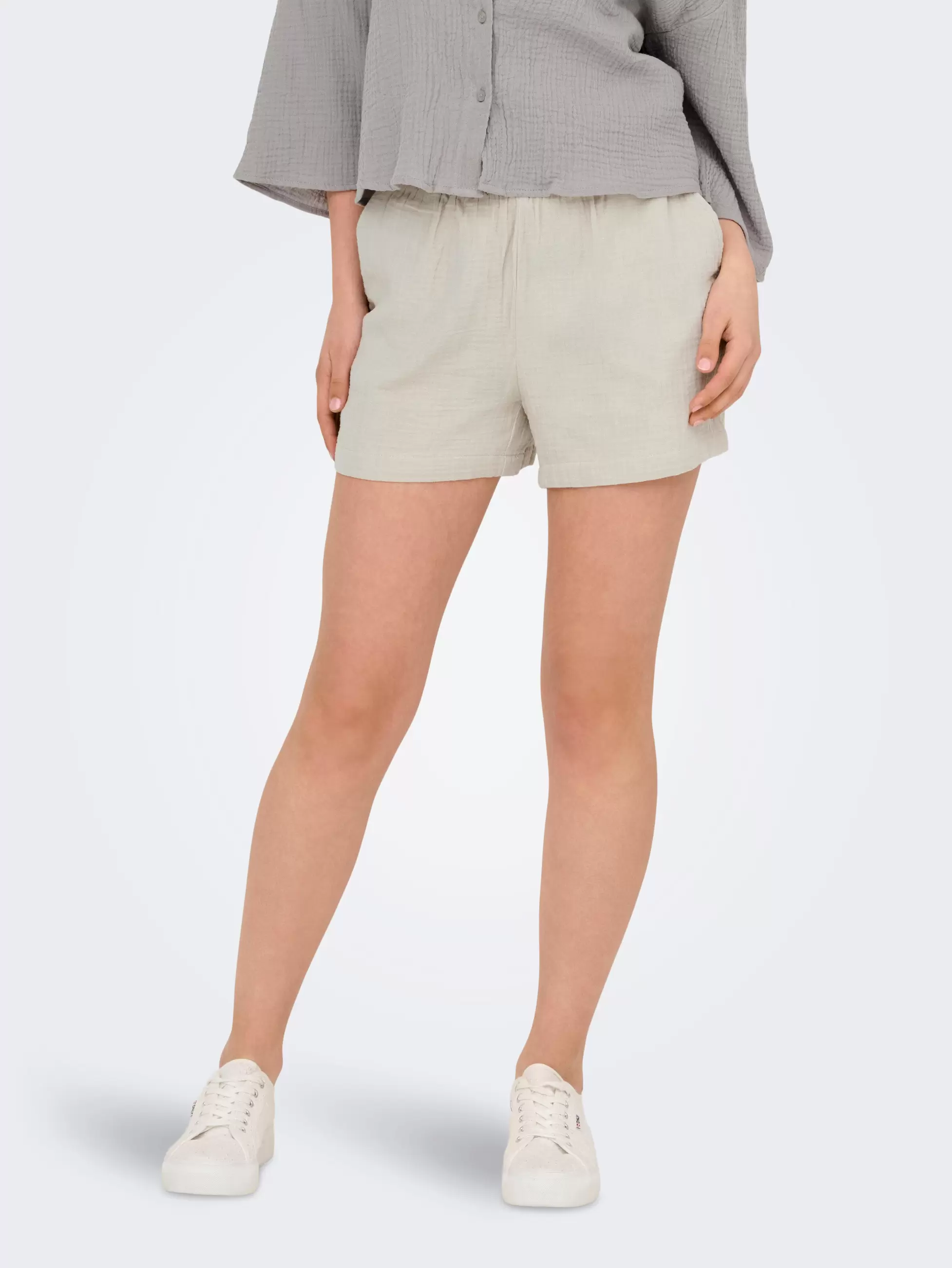 JDYTHEIS Taille moyenne Regular Fit 1 Short paperbag