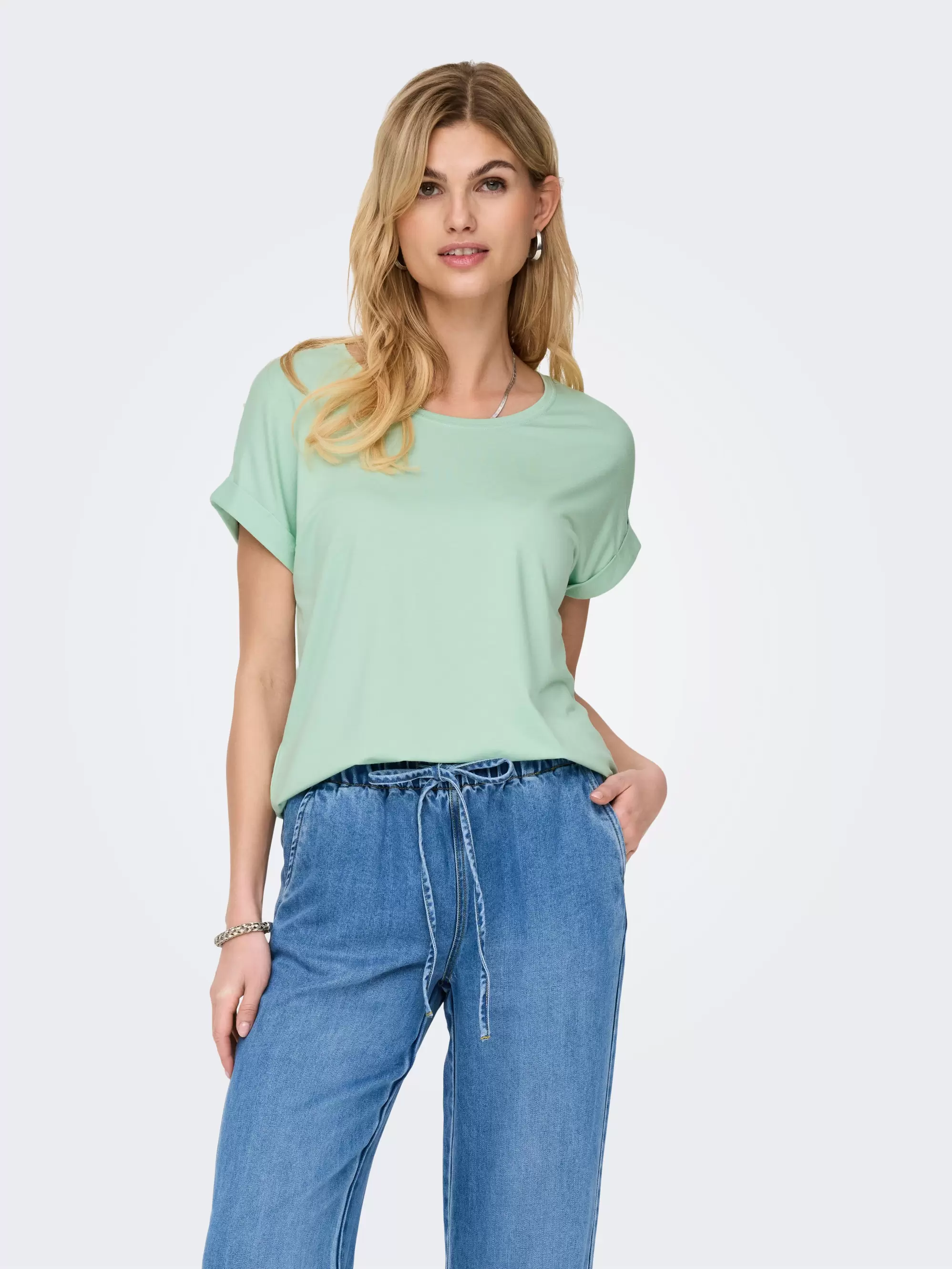 ONLMOSTER 1 Top