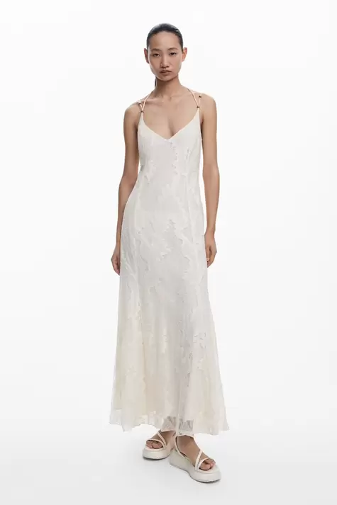 Robe à bretelles dévorée