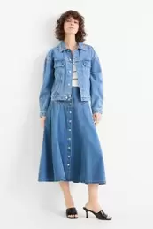 Denim skirt