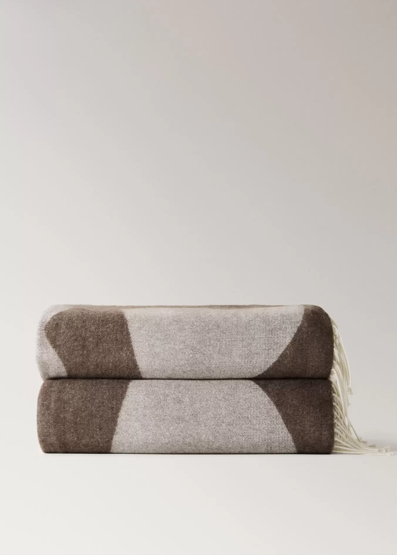 Couverture à motif bicolore