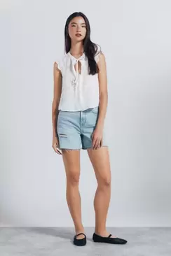 Short en jeans déchiré