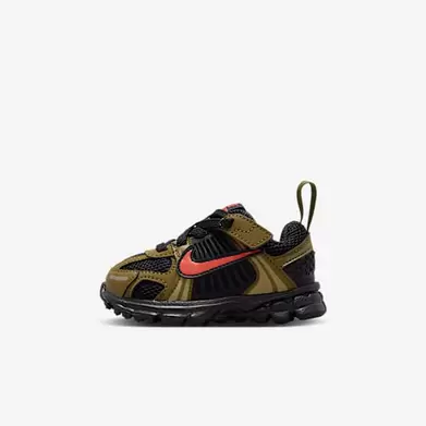 Nike Vomero 5