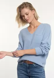 Pull V alpaga-laine poche poitrine bleu