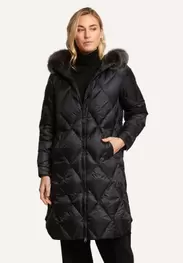 Quilted hooded down jacket black