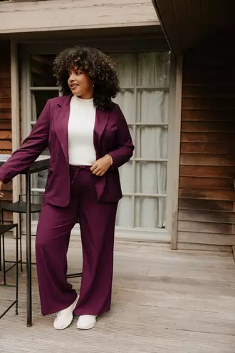 Effen wijde broek €59,99