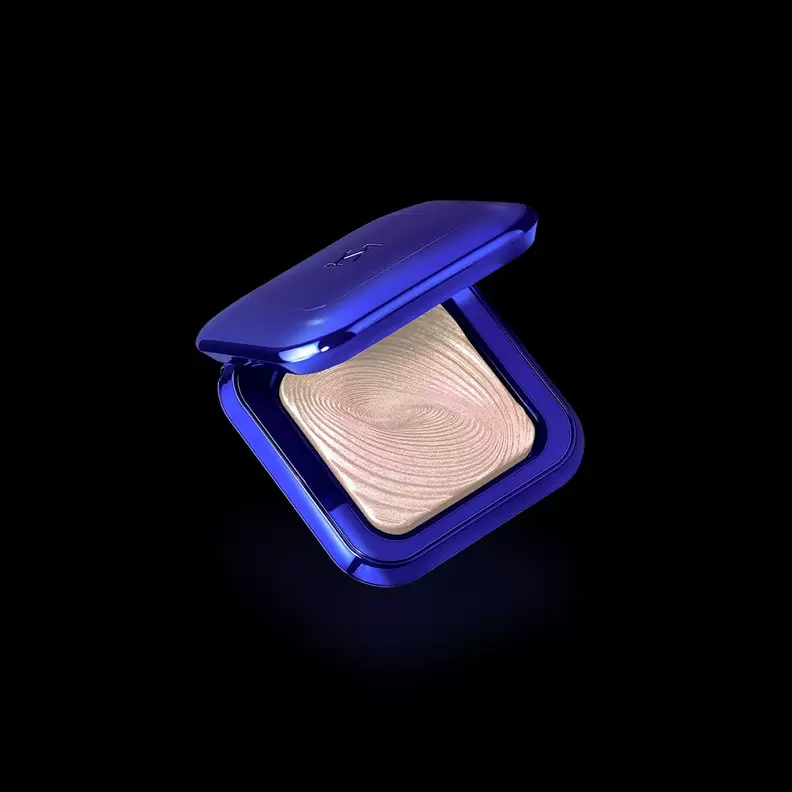 Lumiverse Water Eyeshadow Limited Edition 01
