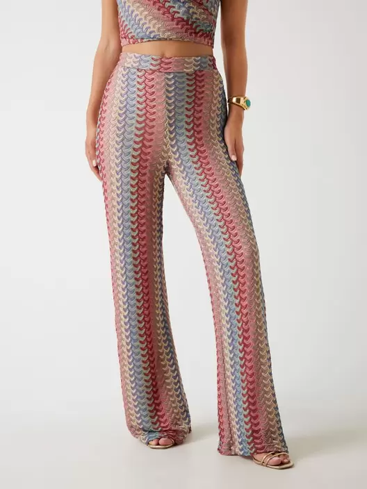 Pantalones anchos a rayas