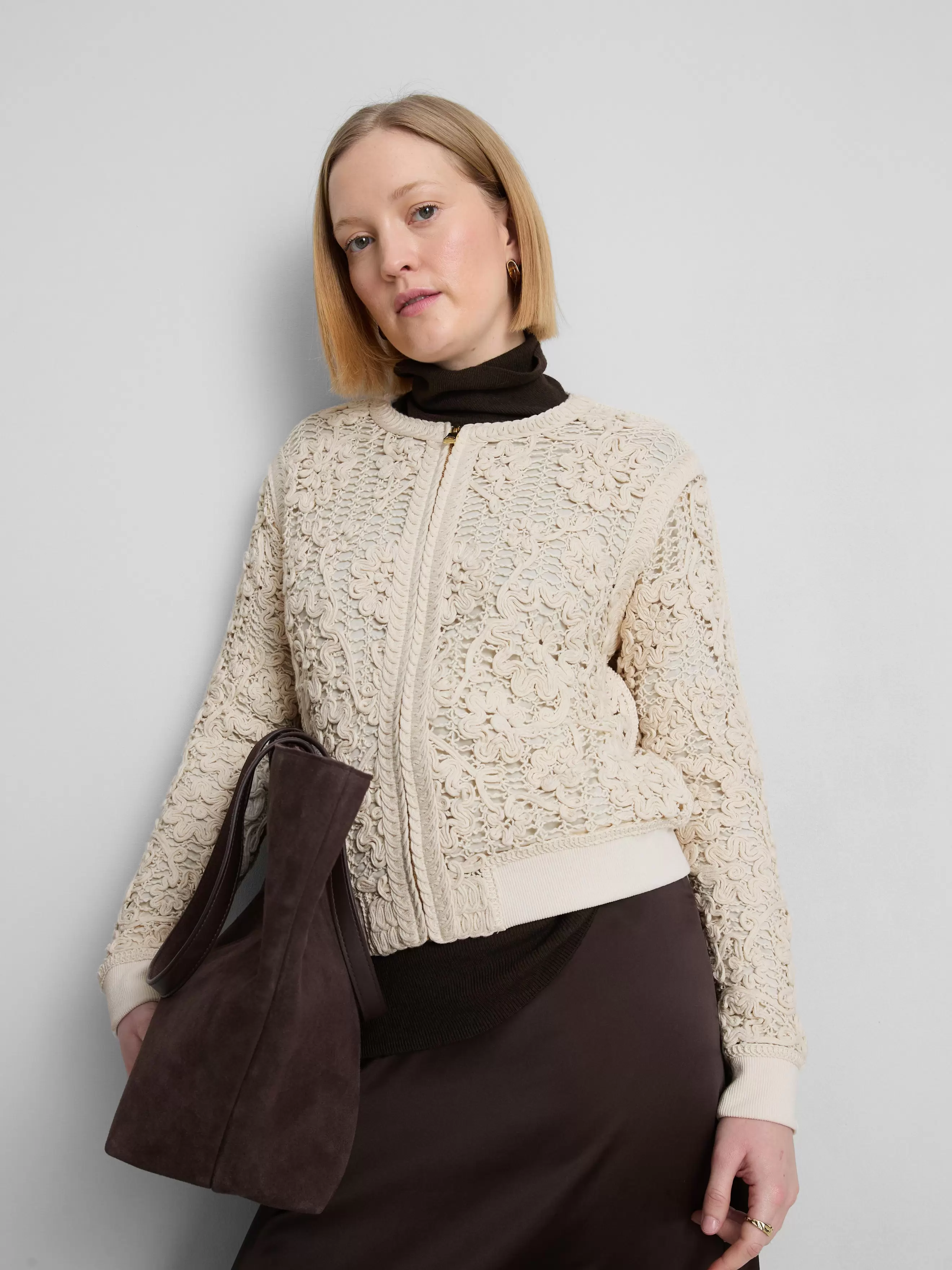 Blouson bomber en crochet