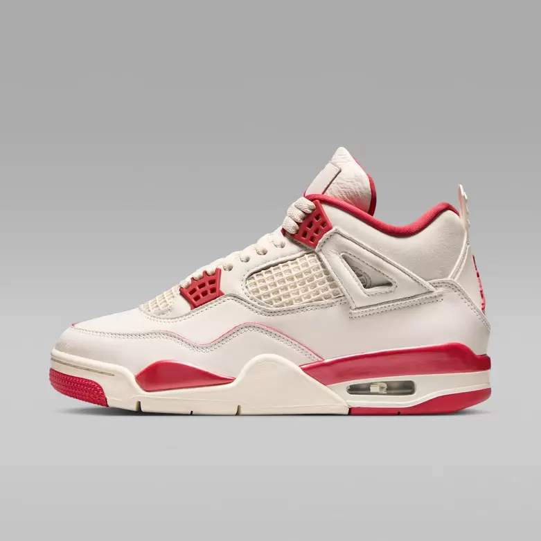 Air Jordan 4 Retro « Ivoire pâle et Tough Red »