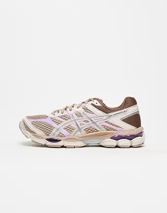 Asics Gel-Cumulus 16 trainers in brown and silver