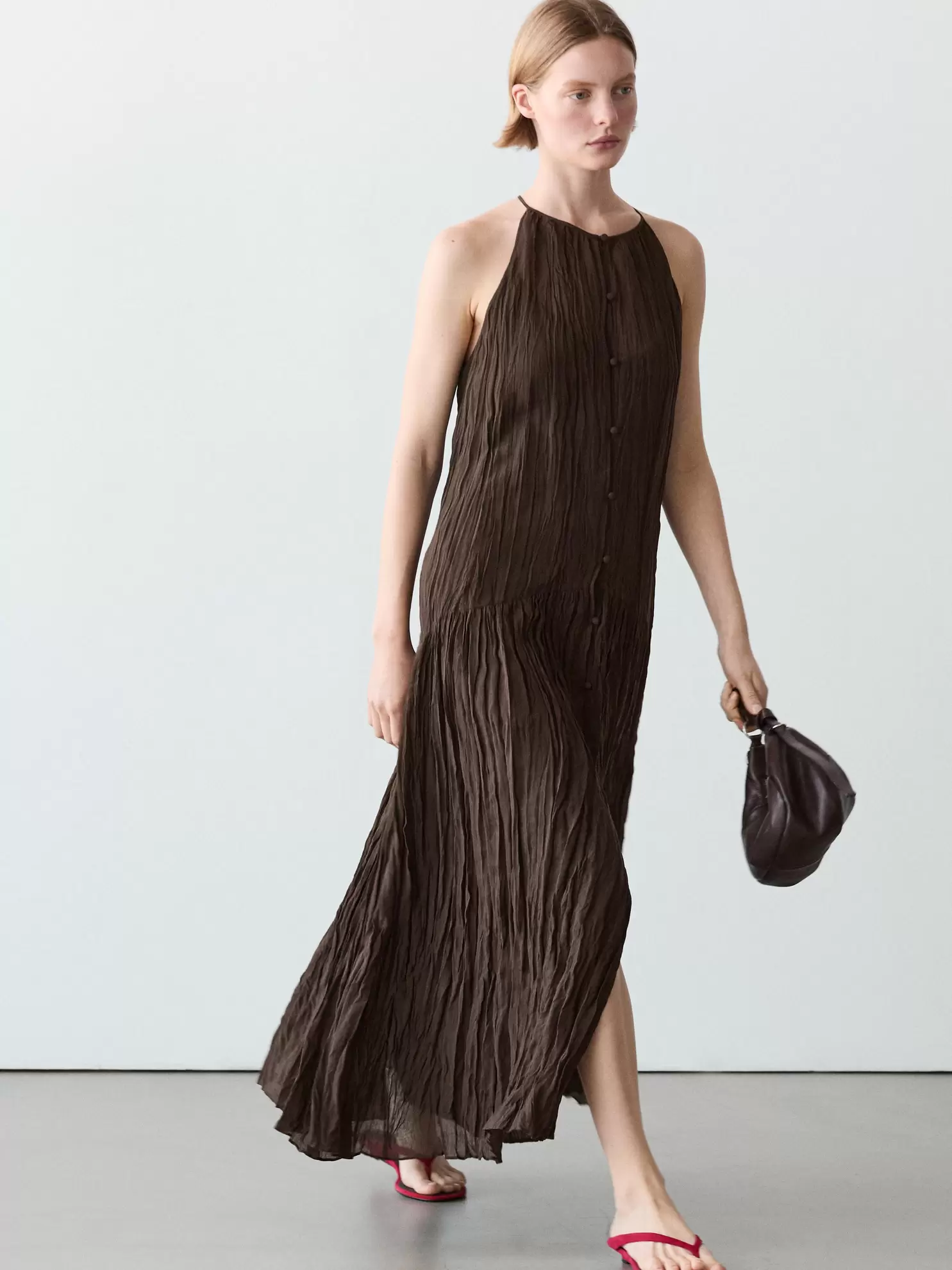 Robe midi fluide avec boutons