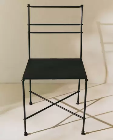 FORGED METAL CHAIR