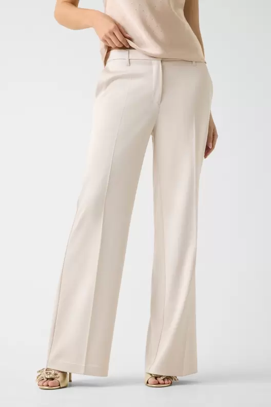 Pantalones de corte relajado
