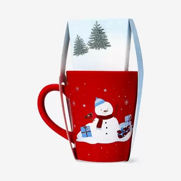 Taza con chocolate caliente y malvaviscos