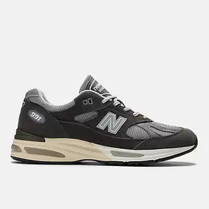 Made in UK 991v2