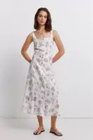 Vestido midi escote cuadrado