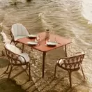 Tamsa - Table de jardin en acier coloris rouille, 4 personnes, L110 cm