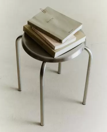 STAINLESS STEEL STOOL